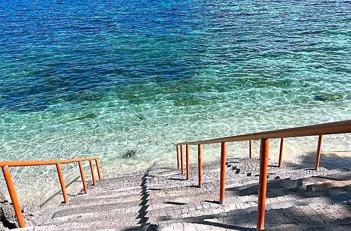Hotel Scott Camotes House Cebu Stadt