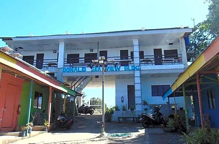 Scott Camotes House Hotel