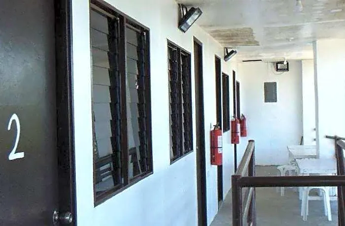 Scott Camotes House Hotel Cebu Stadt