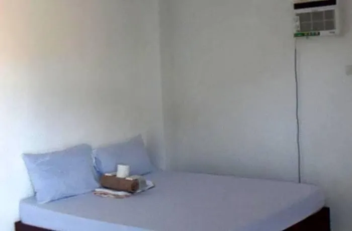 Hotel Scott Camotes House 3*